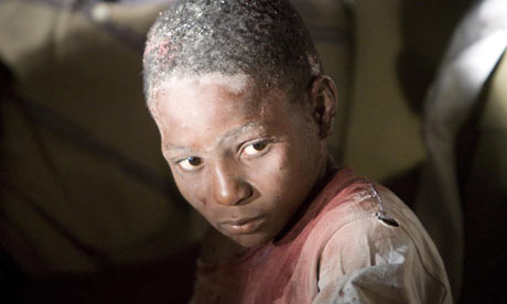 nino-haitiano-sobreviviente-del-terremoto