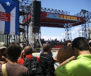 Cuba recibirá el 52 aniversario de la Revolución con fiestas populares