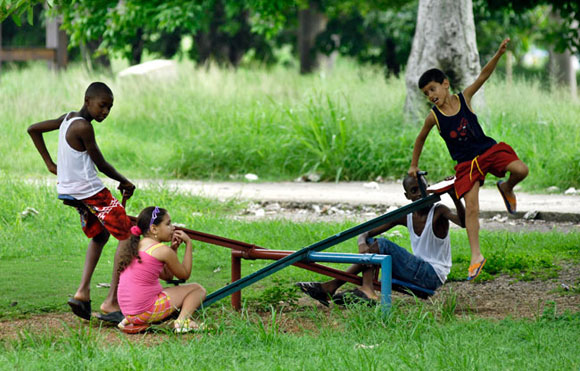 Cuba: niños de vacaciones. Foto: Roberto Suárez