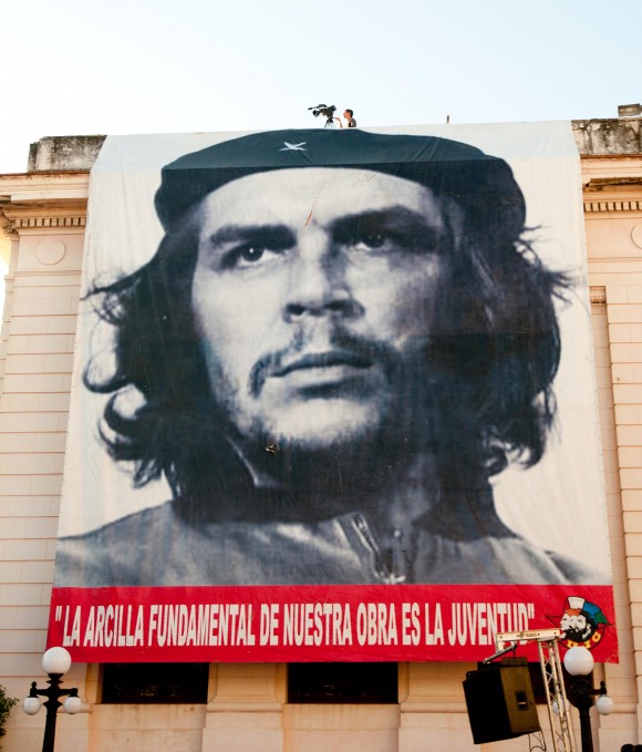 Con el Che. Foto: Roberto Chile