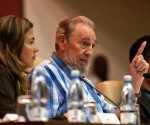 Alerta Fidel sobre actuales peligros de las armas nucleares