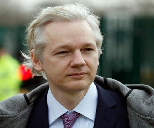 Julian Assange pide asilo político en embajada de Ecuador