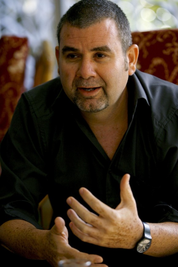 Frank Carlos durante el documental.