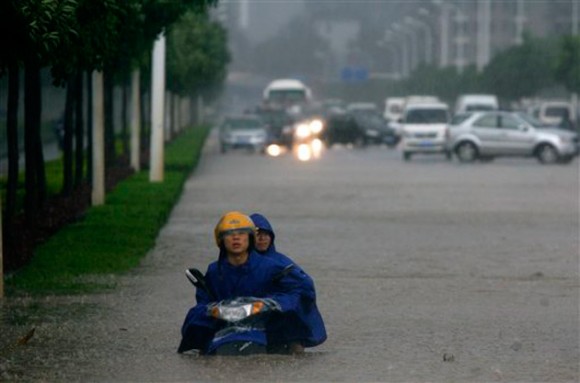 http://www.cubadebate.cu/wp-content/uploads/2011/06/china-inundacion-580x383.jpg