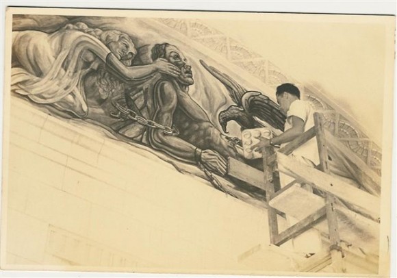 1945, Domingo Ravenet pinta a Prometeo encadenado en la Biblioteca La Universidad de La Habana.