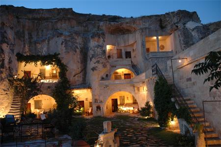 hoteles-cueva-en-turquia