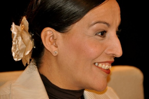 Lizt Alfonso en "Con 2 que se quieran", programa que conduce Amaury Pérez. Foto: Petí