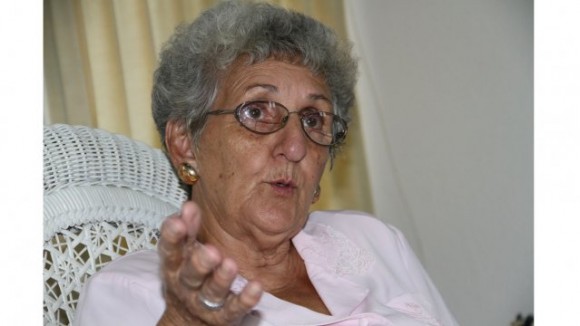 Irma Shewerert, de 73 años, fue sindicalista y ya está jubilada. ALEJANDRO SÁNCHEZ / end