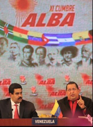 El Canciller Nicolás Maduro y el Presidente Chávez, en la Cumbre. Foto: MINCI