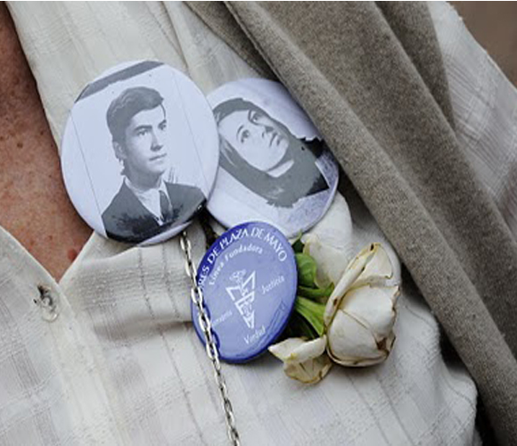 El fantasma de los desaparecidos: una huella permanente en la democracia argentina actual