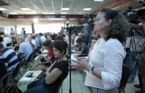 Conferencia de Prensa en La Habana con el Canciller Bruno Rodríguez. Foto: Ismael Francisco/ Cuba