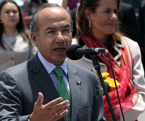 Calderón abandonará México tras elecciones, asegura Washington Post
