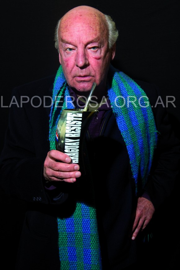 Eduardo Galeano en el número de julio de la revista La Garganta Poderosa.