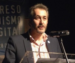 Responsable del éxito de la versión en línea de El País, Gumersindo Lafuente se despidió en septiembre de ese cargo con el propósito de "seguir aprendiendo"