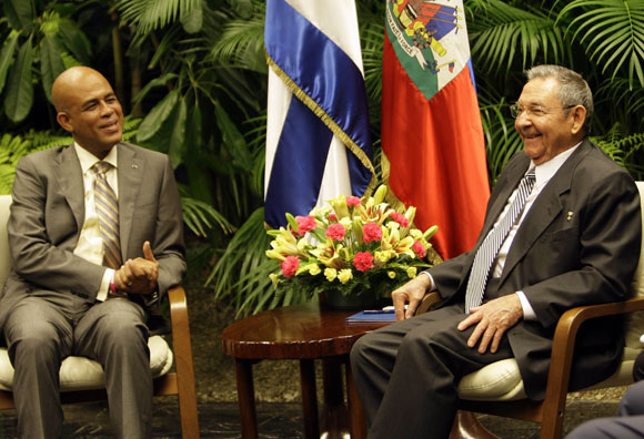 Sostuvo Raúl conversaciones oficiales con el Presidente de Haití