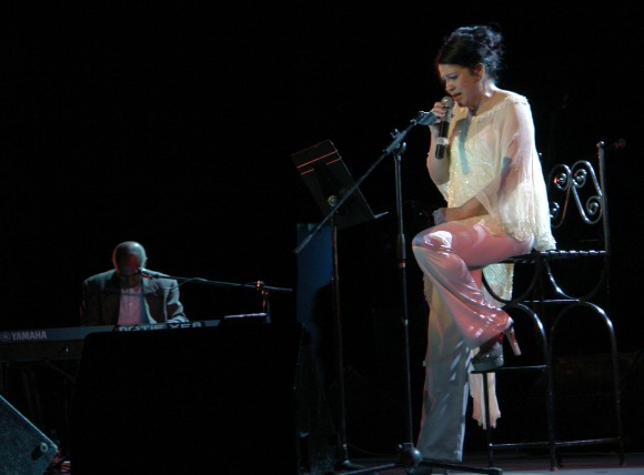 Ivette Cepeda en el concierto del Teatro Mella. Foto: Daylén Vega.