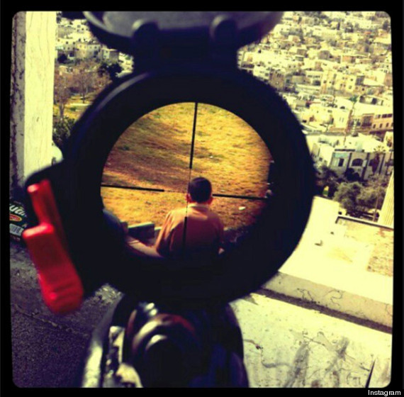 http://www.cubadebate.cu/wp-content/uploads/2013/02/Soldado-israelita-apunta-a-ni%C3%B1o-palestino.jpg