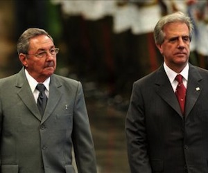 Raúl Castro y Tabaré Vázquez. Foto: Archivo