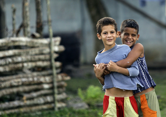 Niños en Santo Tomás. Foto: Ismael Francisco/Cubadebate.