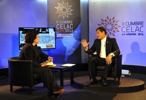 Rafael Correa en entrevista con Arleen Rodríguez, para Telesur. Foto: Ladyrene Pérez/Cubadebate.