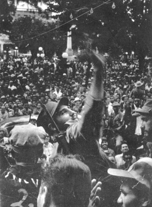 Fidel en Santiago de Cuba el 1 de enero de 1959.
