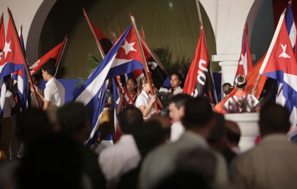 Fotos del acto por el 55 Aniversario de la Revolución cubana