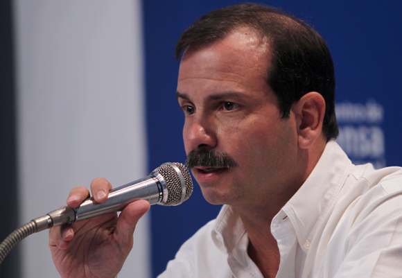 Fernando González en conferencia de prensa. Foto: Ismael Francisco/Cubadebate.