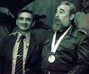 Fidel Castro y Eugenio George (izquierda). Foto: Archivo