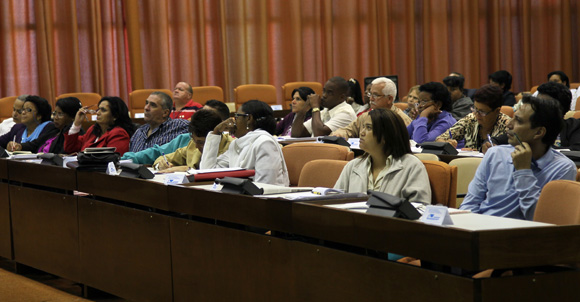 Asamblea Nacional Trabajo en Comisiones, Sala 3 Asuntos Economicos. Foto: Ismael Francisco/Cubadebate.