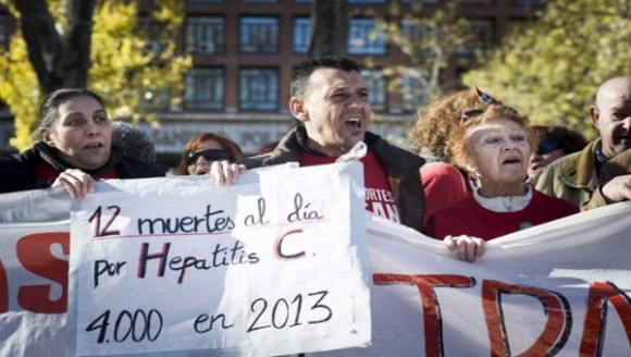 protestas en españa por medicamentos para hepatitis c salud