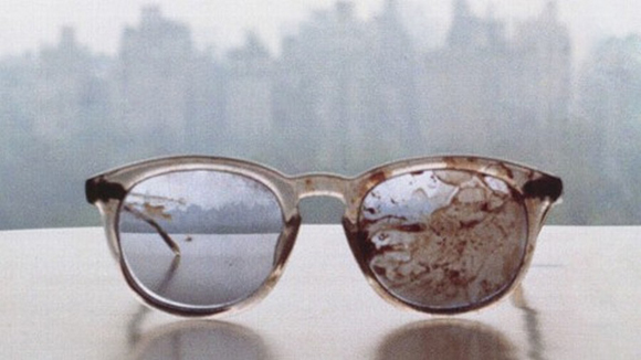 Las gafas que John Lennon llevaba cuando fue asesinado