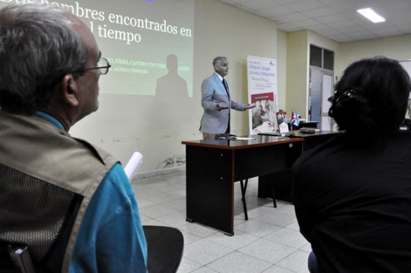 Presentación del libro "Manuel Fraga, un gallego cubano, Fidel Castro, un cubano gallego" de Miguel Ángel Alvelo Céspedes. Cuba.Foto: