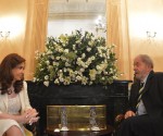 Cristina y Lula en Roma. Foto tomada de la cuenta de facebook de la Presidenta argentina.