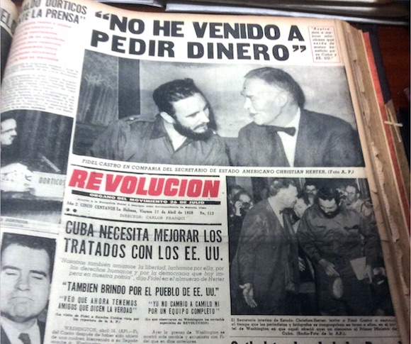 Portada del diario Revolución del 17 de abril de 1959, que reseña el encuentro con el Secretario de Estado.