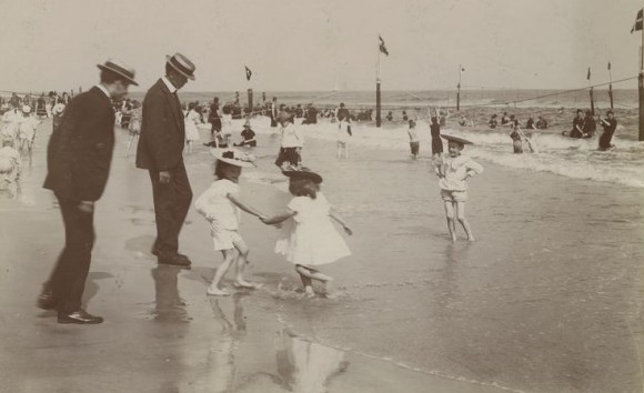 La playa tal como la vio Martí. Foto: Archivo Municipal de Nueva York
