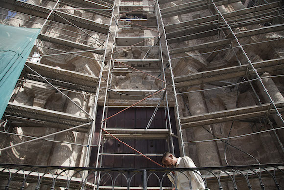 Fachada de la Catedral bajo restauración. Foto: Ismael Francisco/ Cubadebate