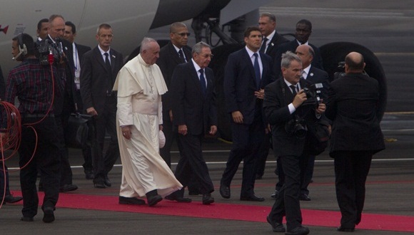 El Papa Francisco es el tercer sumo Pontífice que visita la Isla. Foto: Ladyrene Pérez / Cubadebate.