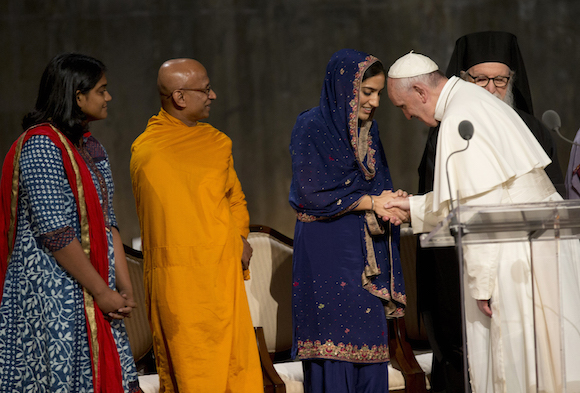 El Papa en la Ceremonia Interreligiosa en el Memoria 9/11. Foto: Alessandra Tarantino/ AP