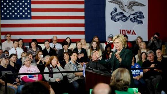La favorita demócrata Hillary Clinton durante un discurso en Iowa. Foto: Mark Kauzlarich/Reuters.