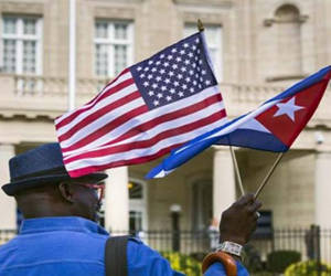 El 73 % de los demócratas tiene una imagen positiva de Cuba, pero sólo el 34 % de los republicanos. Foto: EFE.
