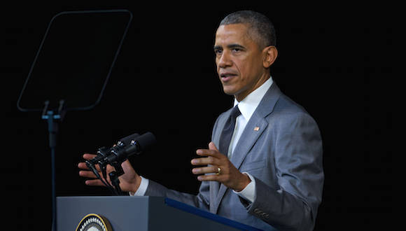 Barack Obama mira el teleprompter en El Gran Teatro de La Habana “Alicia Alonso” (AP Photo/Pablo Martinez Monsivais)