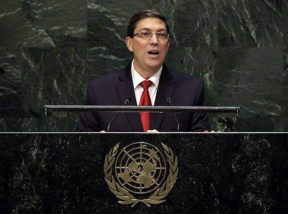 Foreign Minister Bruno Rodríguez Parrilla, of Cuba, addresses the 69th session of the United Nations General Assembly, at U.N. headquarters, Saturday, Sept. 27, 2014. (AP Photo/Richard Drew)