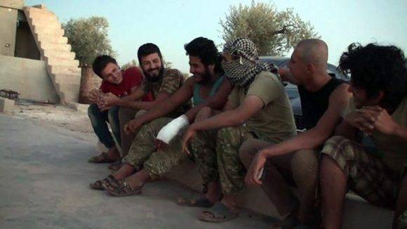 Muchos comienzan a desertar del Estado Islámico. Foto: BBC.