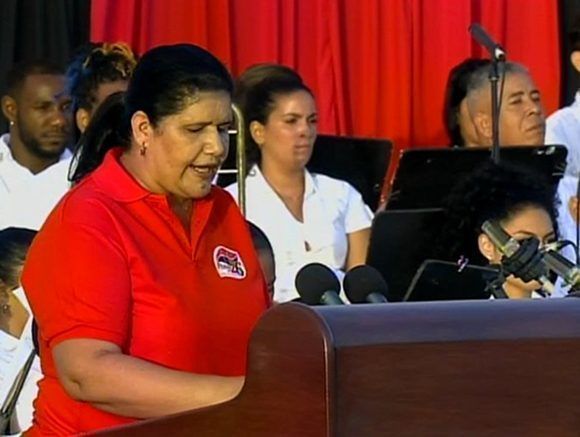 Gladys Verdecia, secretaria del Partido Comunista de Cuba en Pinar del Río durante el acto central por el 26 de Julio. Foto: Captura de Pantalla.